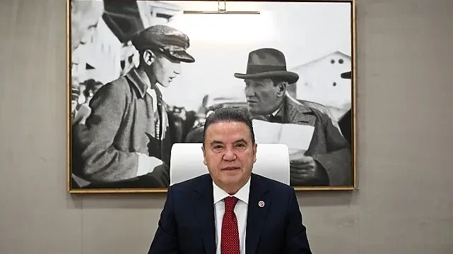 Başkan Muhittin Böcek’in Anneler Günü Mesajı