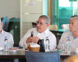 Başkan Önal, muhtarlarla buluştu – “Daha güzel bir Bayraklı için çalışıyoruz”