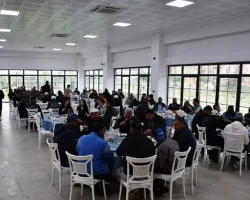 Başkan Taşyasan emekçilerle kahvaltıda buluştu