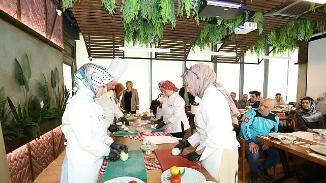 Bursa Öğretmen Akademileri Gastro İnegöl Mutfağına Misafir Oldu