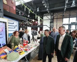 Büyükşehir’den Anneler Günü’ne renkli kutlama
