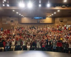 Büyükşehir’den işitme engellilere özel film gösterimi