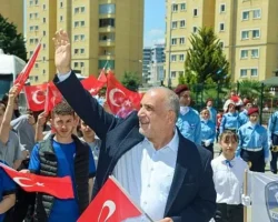 Canik’te 19 Mayıs Coşkusu Sokaklara Taştı
