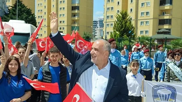 Canik’te 19 Mayıs Coşkusu Sokaklara Taştı