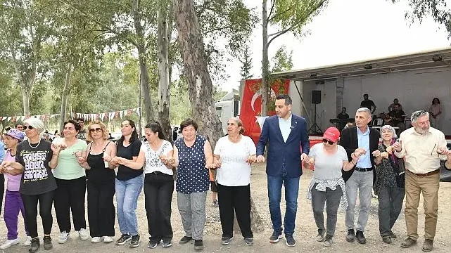 Çiğlili kadınlar Anneler Günü Pikniğinde buluştu