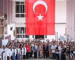 DEÜ’de Gençlik Sempozyumu ve Bilim Sanat Şenliği Coşkusu
