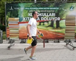Doğaseverler köy okulları için koştu