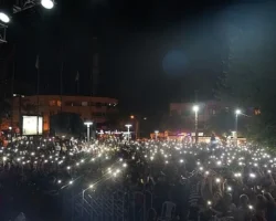 Fener Alayı ve Hande Ünsal Konserine Yoğun İlgi