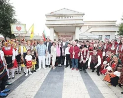Festival Coşkusu Menderes’i Sardı