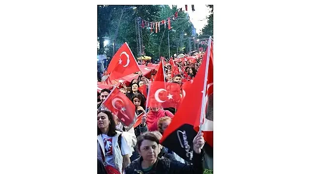 Gazapizm Kongre Meydanı’nı salladı
