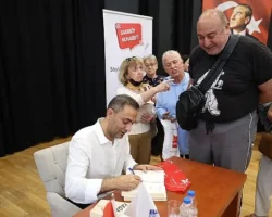 Gazeteci Murat Ağırel, Bakırköylülerle Buluştu: “Bugünün Türkiye’sinde Gazeteci Olmak”