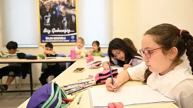 Geleceğin Ressamları Başkan Çerçioğlu’nun Başlattığı Etkinlikler ile Aydın’da Yetişiyor