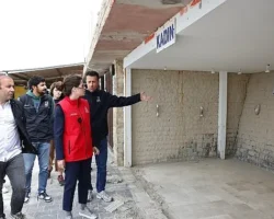 Ilıca Plajı’nda yaz hazırlıkları sürüyor