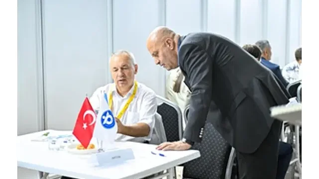 İzmir, temiz enerji alanında uluslararası buluşmalara ev sahipliği yaptı