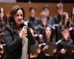 Kalemin İzinde “Ezgi”ler zaman yolculuğuna çıkardı