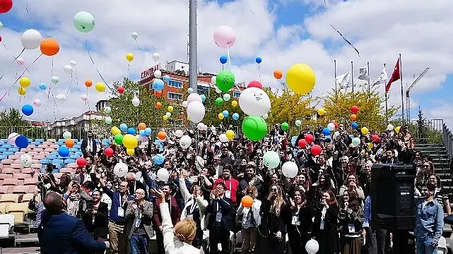 Kanserde “Yaşayan” İlaçlar, Aşılar ve Yeni Nesil Hücre Tedavileri