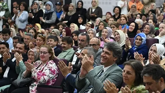 KARMEK Yıl Sonu Sergisi Büyük Beğeni Topladı