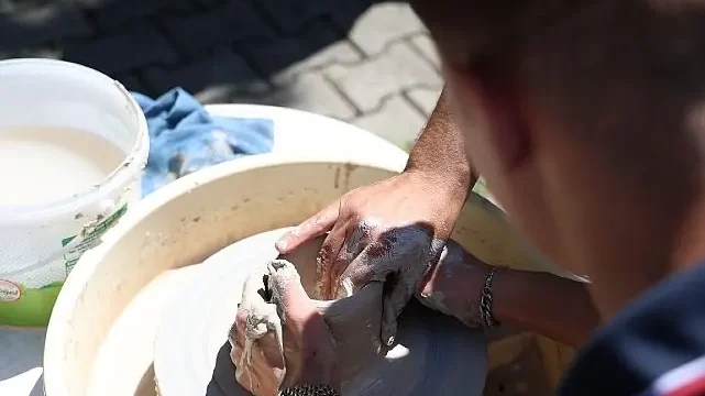 Kartepeli Gençler Seramikle Buluştu