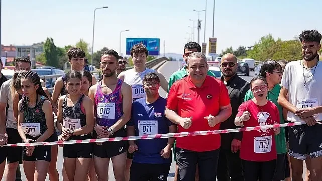 Keçiören Belediyesi Eski 19 Mayıs Coşkusunu Yeniden Yaşattı