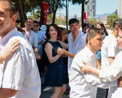Konak’ta Engelliler Haftası’na engelsiz kutlama