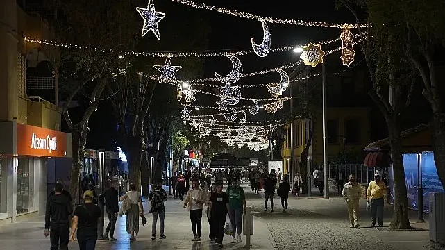 Konya Şehir Merkezi Kurban Bayramı Öncesi Işıl Işıl Oldu
