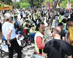 Motosiklet tutkunları Kemer’de buluştu