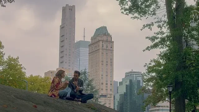 Netflix, Kimler Geldi Kimler Geçti’nin 2. sezon fragmanını paylaştı.