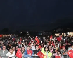 Osmangazi’de 19 Mayıs coşkusu konserlerle doruğa çıktı