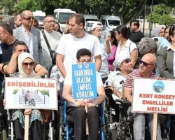 Özel bireylerden çok özel gösteri