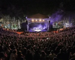 Paribu sponsorluğunda 2025 sezonu Açıkhava Konserleri başladı