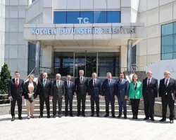 Sağlık Bakanı Memişoğlu’ndan Başkan Büyükakın’a teşekkür