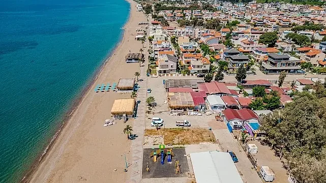 Seferihisar Belediyesi’nden Ürkmez’e denize sıfır sosyal tesis