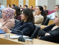Tıbbi jeoloji, sağlık sorunları, yeraltı barajları ve su temini konuları ele alındı