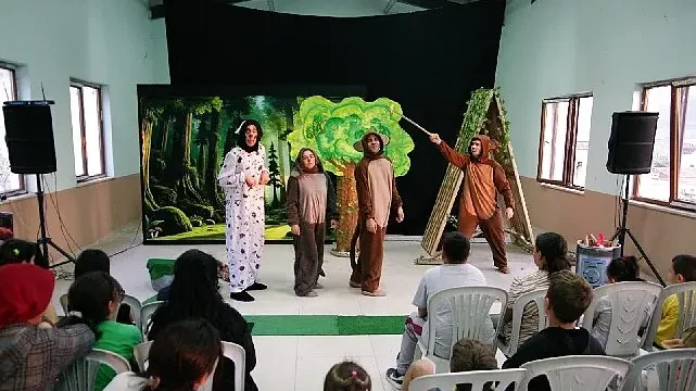 Tiyatroseverler Bahadınlı’da buluştu