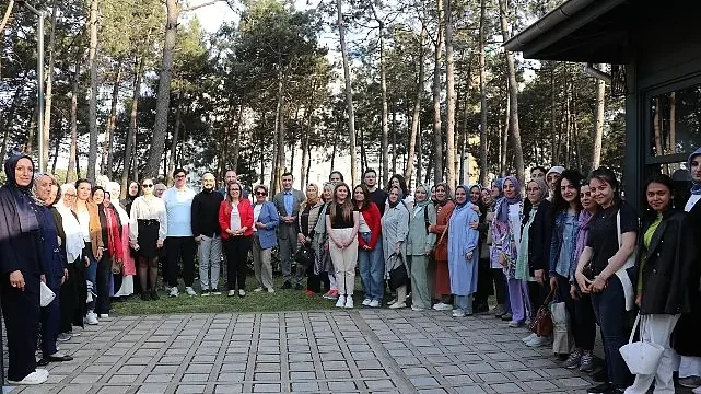 Üsküdar Üniversitesi, “Bilim Kafe Buluşmaları” ile bilimi halkla buluşturdu!