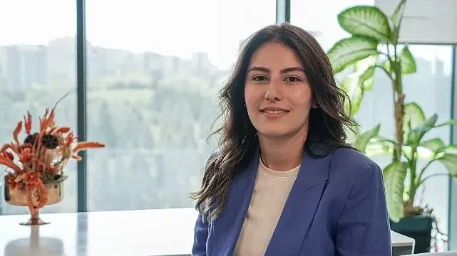 Yapay zekâya olumlu bakan hayata da olumlu bakıyor