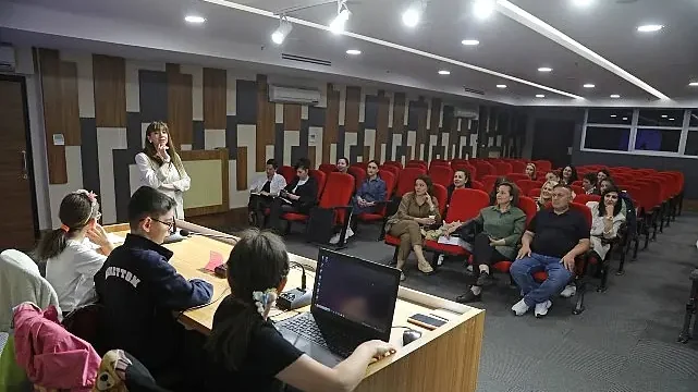 Yaz Atölyelerine İlk Adım: Çocuklarla Fikir Toplantısı Yapıldı