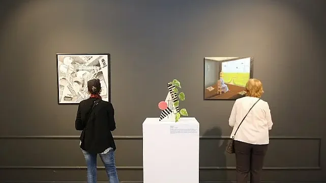 ‘Zıtlık’ Sergisi Galeri Cennet’te Kapılarını Araladı