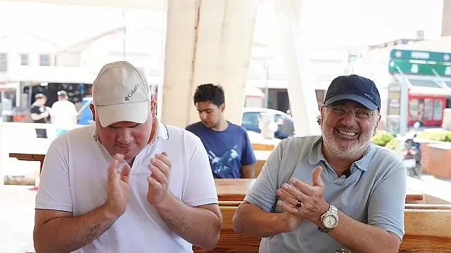 Ayvalık’ın Özel Çocuklarından Babalarına Anlamlı Sürpriz