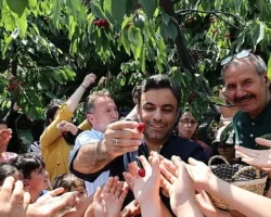 Bağcılar’da Kiraz Festivali Coşkusu
