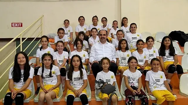 Başkan Altay 28 İlçede Çocukları ve Gençleri Yaz Spor Okulları’na Kayıt Olmaya Davet Etti