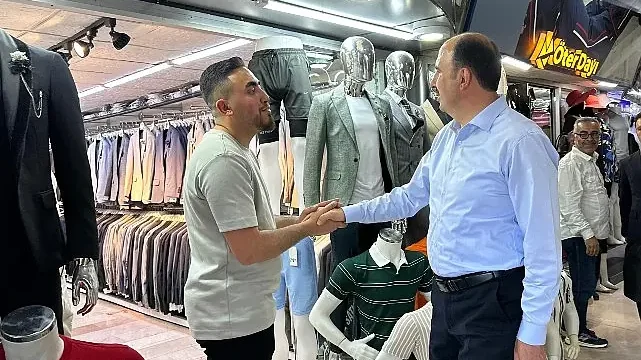 Başkan Altay Bayram Alışverişine Çıkan Konyalıları ve Esnafları Ziyaret Etti