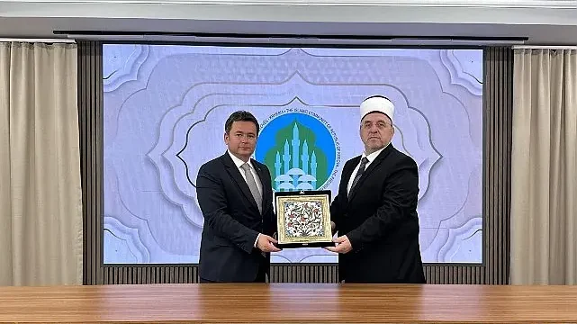 Başkan Aydın’dan Kosova’da ziyaretler