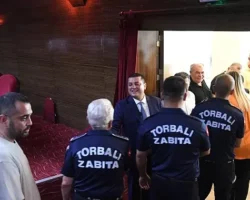 Başkan Demir, belediye personeli ile bayramlaştı