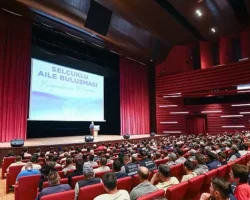 Başkan Pekyatırmacı belediye personeli ile bayramlaştı