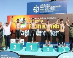 Başpehlivanlarda çeyrek finalistler belli oldu