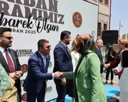 Belediye Başkanı Rasim Arı, Bayramlaşma Törenine Katıldı