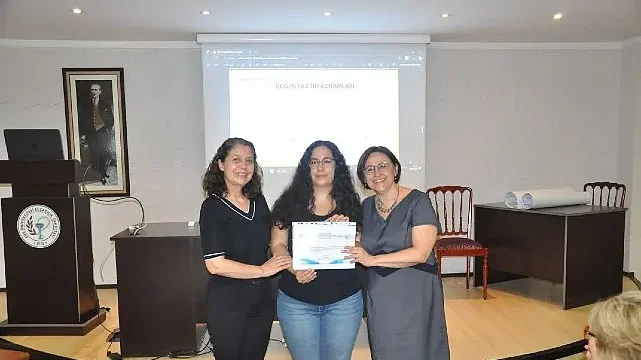 Ege Üniversitesi Eczacılık Fakültesinde “Bilim Şenliği” düzenlendi