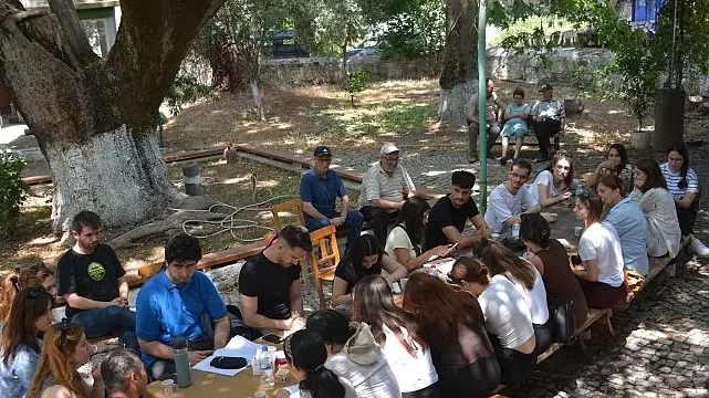 Egeli Genç Sosyologlar Yerelden Küresele Köylerin Sosyal Dönüşümünü Yerinde İncelediler