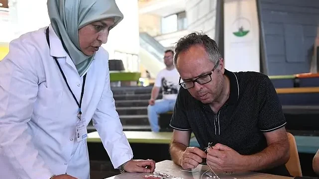 Engelli ve engelsiz bireyler birlikte üretmenin mutluluğunu yaşadı